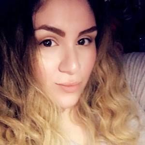 Meet your Posher, Angelica